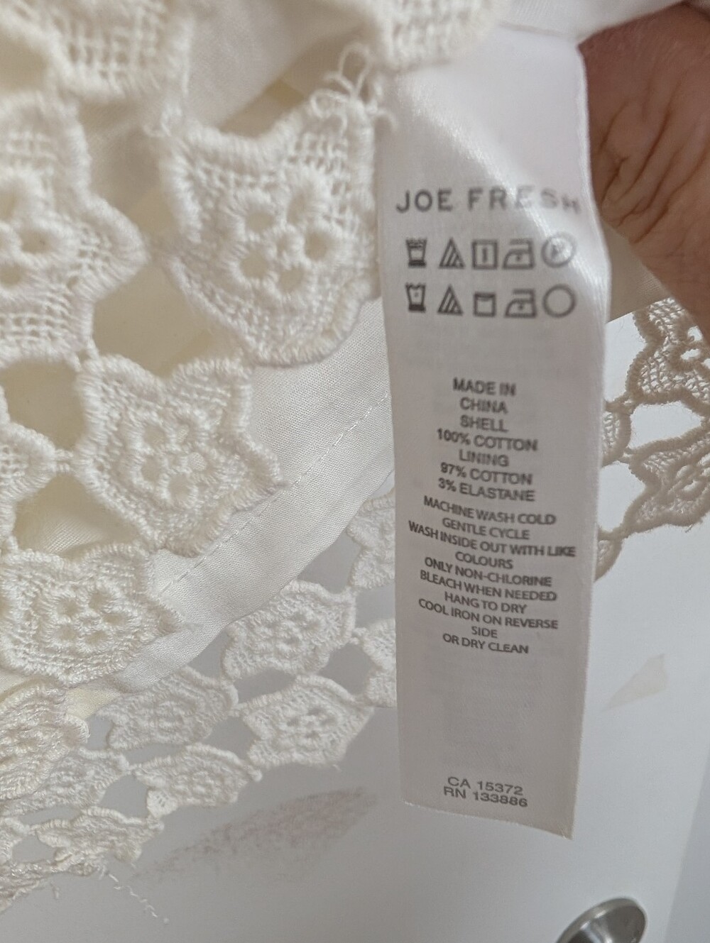 Joe Fresh Eyelet Lace Mini Skirt Size 6 Cream White Boho Cottagecore Summer - Picture 5 of 5
